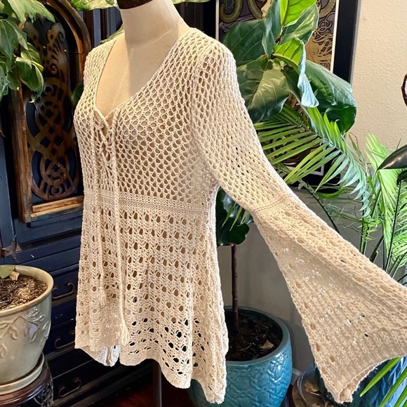 Umgee Crochet bell sleeve tunic cover up dress top - Picture 4 of 13